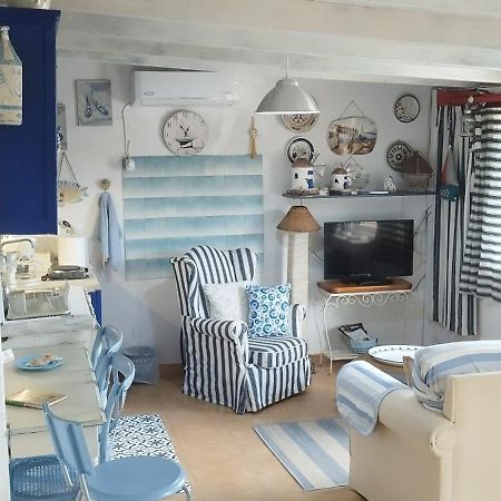 Kynosoura'S Sea View Apartment Ambelakia Bagian luar foto
