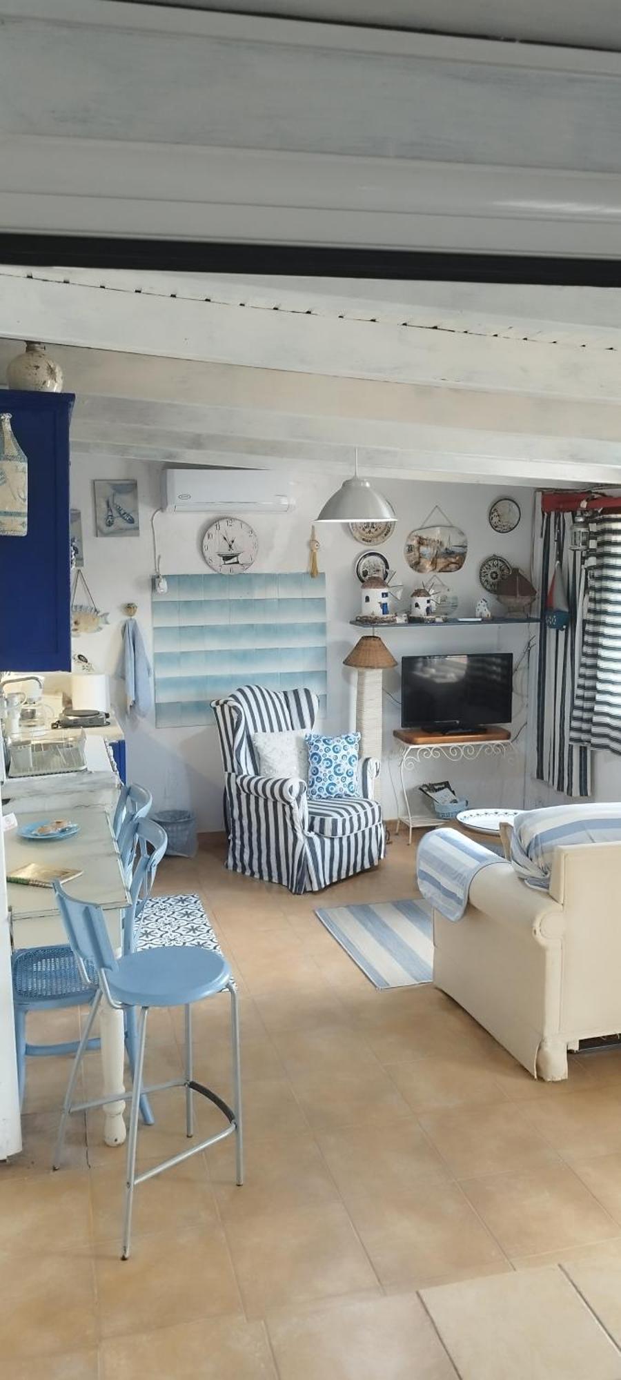 Kynosoura'S Sea View Apartment Ambelakia Bagian luar foto