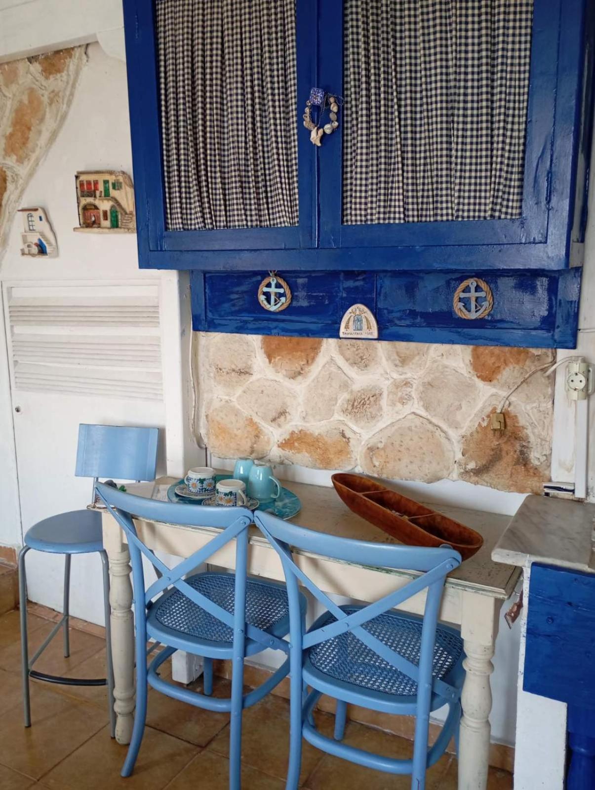 Kynosoura'S Sea View Apartment Ambelakia Bagian luar foto